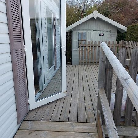 Villa Bungalow 4 voire 6 personnes BRAY DUNES à 300 mètres de la plage Extérieur photo