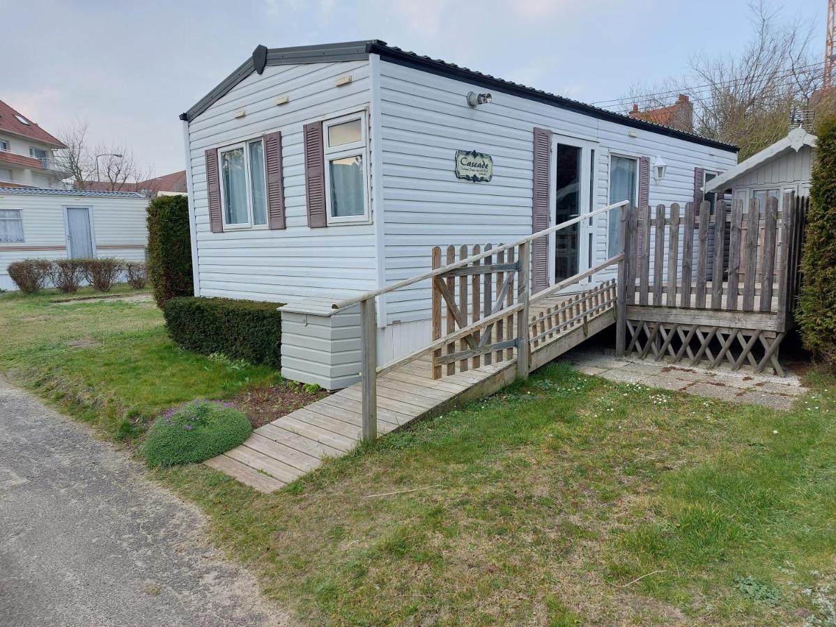 Villa Bungalow 4 voire 6 personnes BRAY DUNES à 300 mètres de la plage Extérieur photo